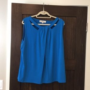 Jones Studio top. Perfect under suit coat.